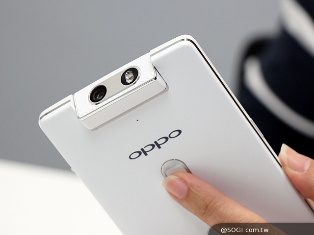 5.5吋自拍大屏手機OPPO N3 外觀、效能鑑賞
