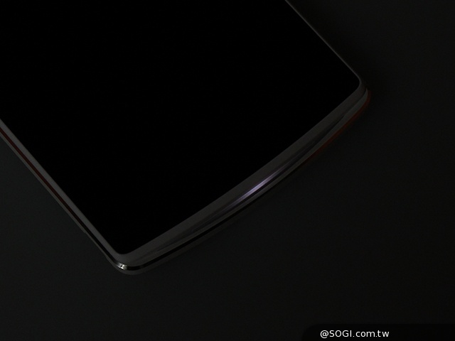 5.5吋自拍大屏手機OPPO N3 外觀、效能鑑賞