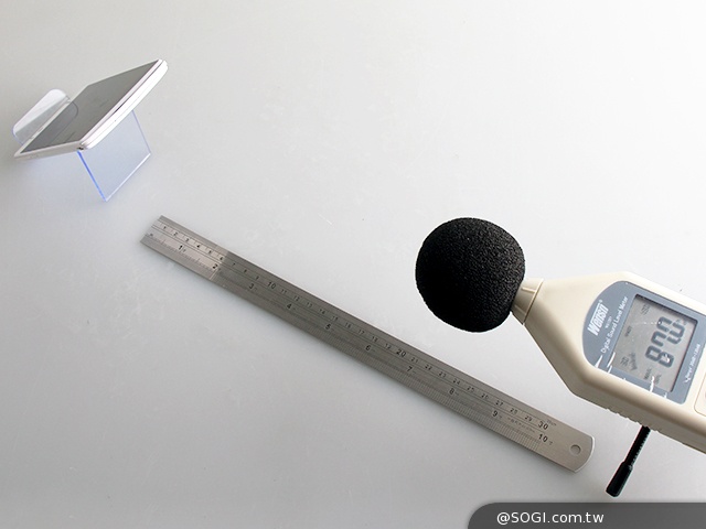 5.5吋自拍大屏手機OPPO N3 外觀、效能鑑賞