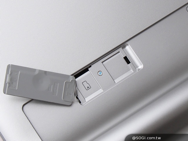 躺站拿掛四模變身 聯想Yoga Tablet 2 10平板