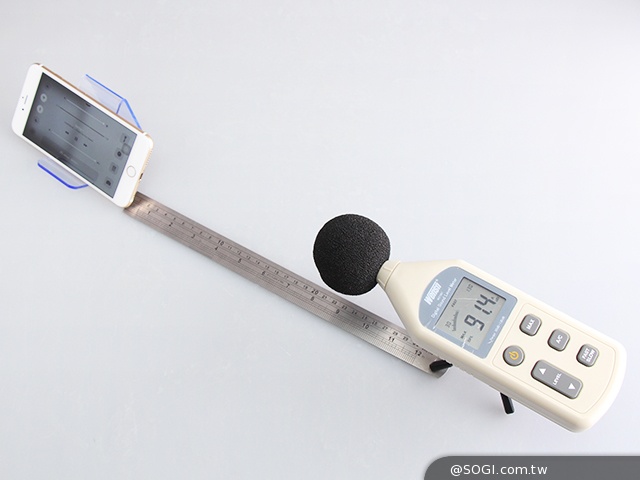 大螢幕機皇爭霸戰！三星Note 4對決iPhone 6 Plus