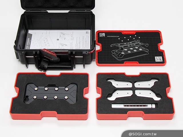 機械美學鎧甲風!CORESUIT全系列iPhone 6金屬質感保護殼 機械美學鎧甲風!CORESUIT全系列iPhone 6金屬質感保護殼