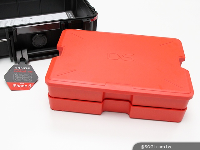 機械美學鎧甲風!CORESUIT全系列iPhone 6金屬質感保護殼 機械美學鎧甲風!CORESUIT全系列iPhone 6金屬質感保護殼