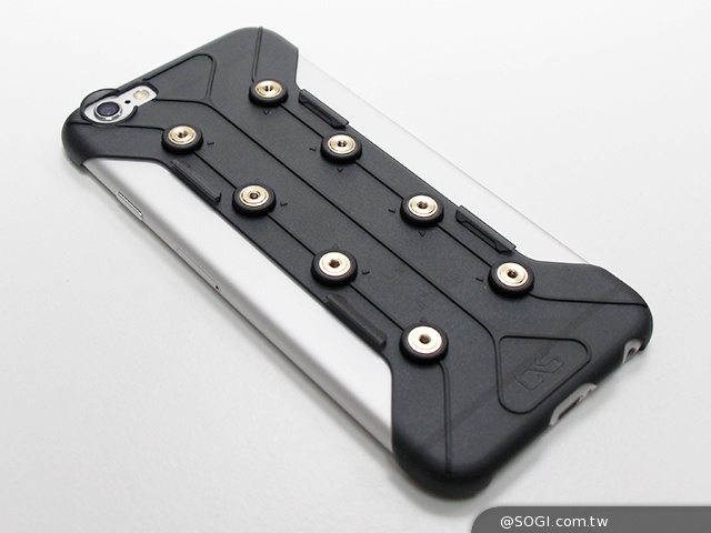 機械美學鎧甲風!CORESUIT全系列iPhone 6金屬質感保護殼 機械美學鎧甲風!CORESUIT全系列iPhone 6金屬質感保護殼