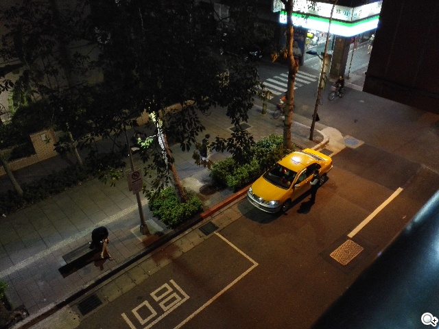 高規低價4G八核手機！華為榮耀6內在、相機實測