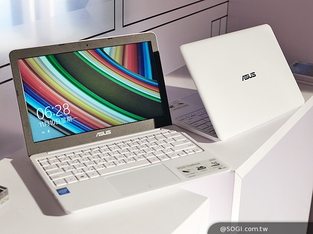Asus eeebook x205 64bits Driver Asus eeebook x205 64bits Driver