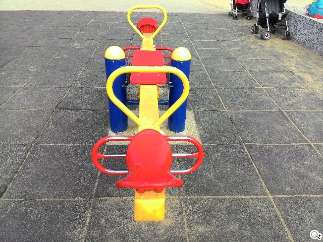 便宜、簡約、雙卡 ASUS ZenFone 4 A450CG實測