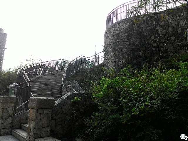 便宜、簡約、雙卡 ASUS ZenFone 4 A450CG實測