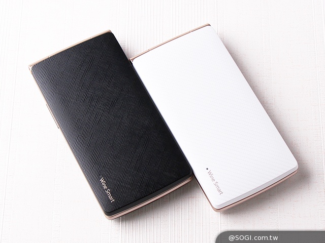 LG Wine Smart摺疊4G機 重新詮釋手機經典設計