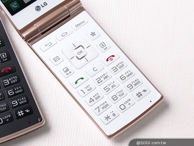 LG Wine Smart摺疊4G機 重新詮釋手機經典設計