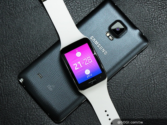 曲面螢幕+獨立通話 三星Gear S智慧手錶實測
