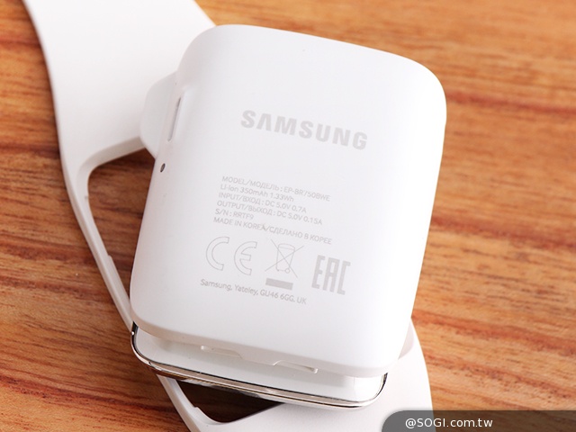 曲面螢幕+獨立通話 三星Gear S智慧手錶實測