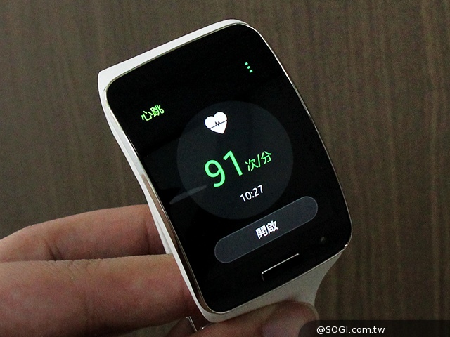 曲面螢幕+獨立通話 三星Gear S智慧手錶實測