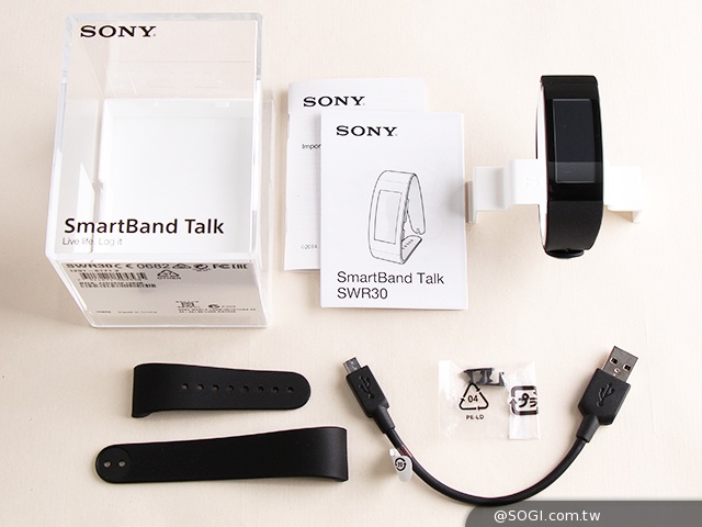 索尼SmartBand Talk通話智慧手環 講中文也能通