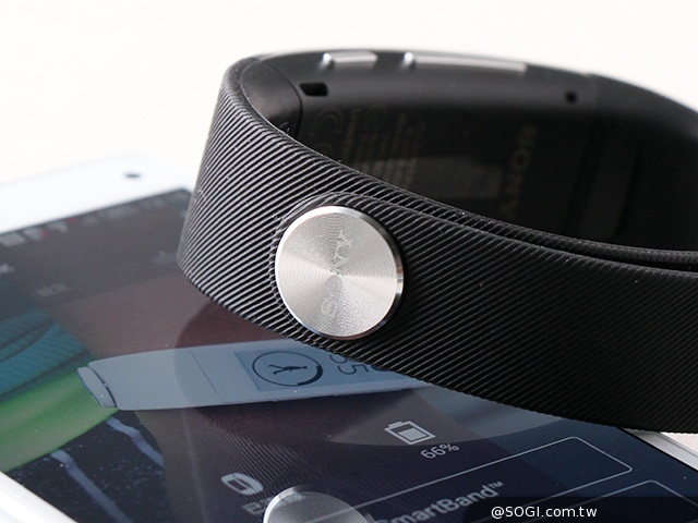 索尼SmartBand Talk通話智慧手環 講中文也能通