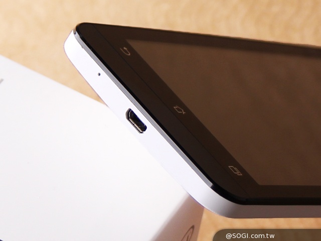 便宜、簡約、雙卡 ASUS ZenFone 4 A450CG實測