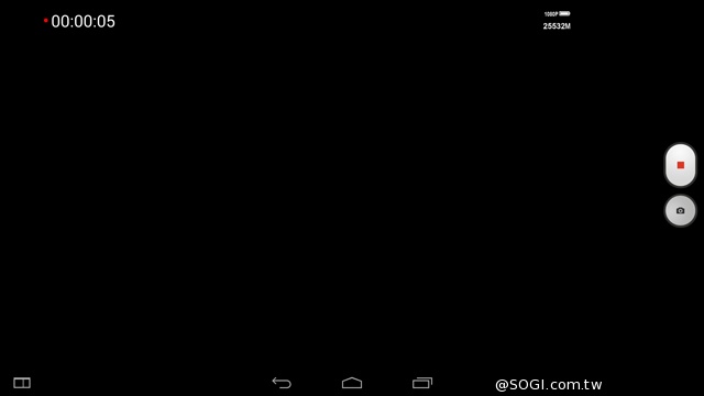 50吋大畫面帶著走!聯想Yoga Tablet 2 Pro投影機平板 50吋大畫面帶著走!聯想Yoga Tablet 2 Pro投影機平板