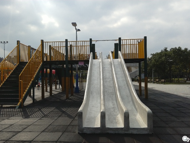 50吋大畫面帶著走!聯想Yoga Tablet 2 Pro投影機平板 50吋大畫面帶著走!聯想Yoga Tablet 2 Pro投影機平板