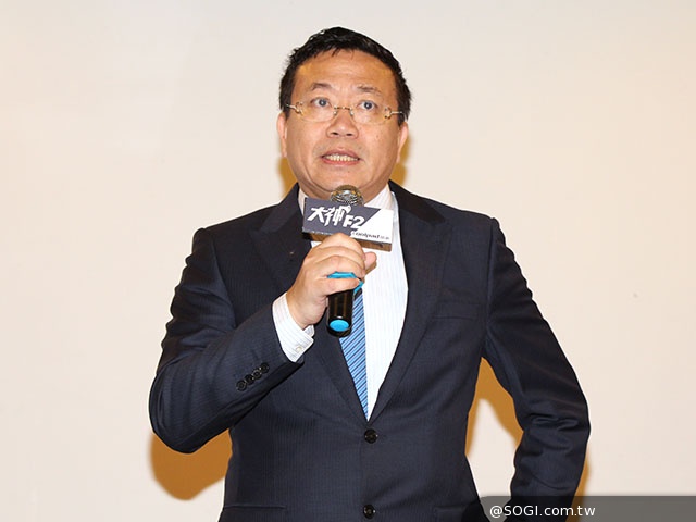 海外首發！4G酷派大神F2登台 空機價5490元