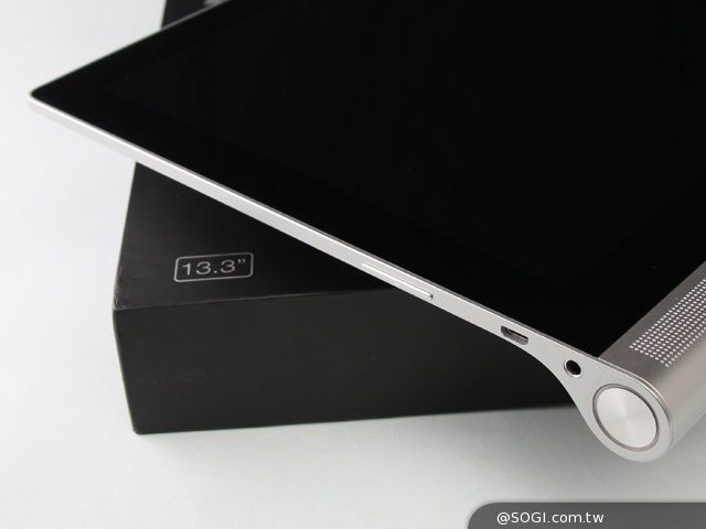 50吋大畫面帶著走!聯想Yoga Tablet 2 Pro投影機平板 50吋大畫面帶著走!聯想Yoga Tablet 2 Pro投影機平板