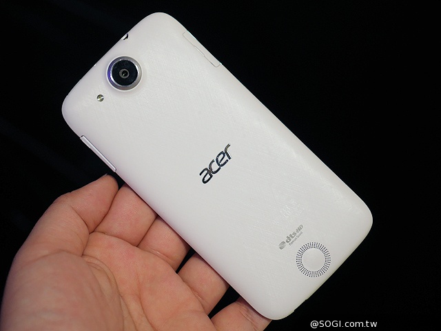 64bit八核4G全頻機 Acer Liquid Jade S登台七千有找