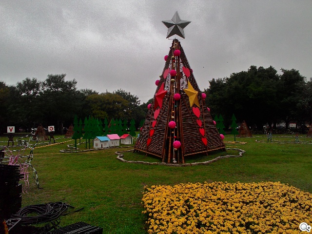 質感不錯的低價雙卡機 ASUS ZenFone 4 A400CG