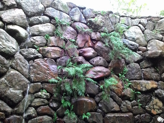 質感不錯的低價雙卡機 ASUS ZenFone 4 A400CG