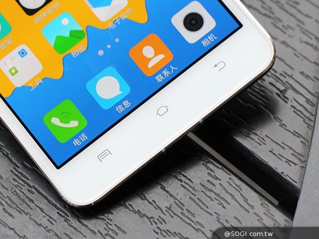 vivo X5Max全球最薄智慧手機 深圳實機動手玩 vivo X5Max全球最薄智慧手機 深圳實機動手玩