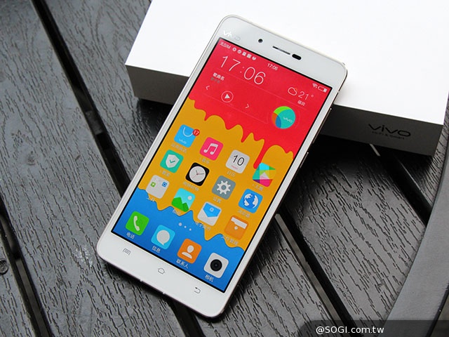 4.75mm超薄手機vivo X5Max發表 售2998人民幣 4.75mm超薄手機vivo X5Max發表 售2998人民幣