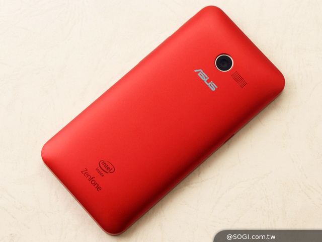 質感不錯的低價雙卡機 ASUS ZenFone 4 A400CG