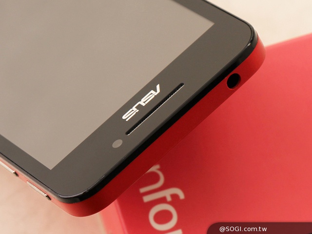 質感不錯的低價雙卡機 ASUS ZenFone 4 A400CG