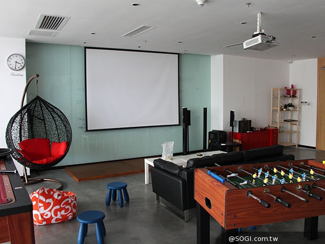 OnePlus總部直擊!一加手機將推自家ROM 技術來自台灣團隊 OnePlus總部直擊!一加手機將推自家ROM 技術來自台灣團隊