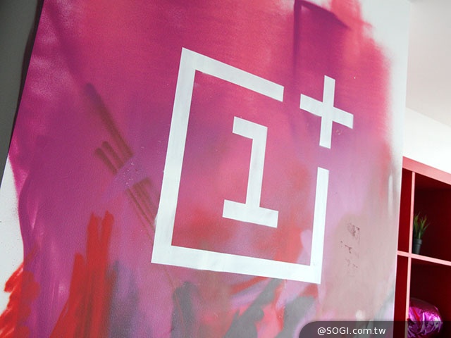OnePlus總部直擊!一加手機將推自家ROM 技術來自台灣團隊 OnePlus總部直擊!一加手機將推自家ROM 技術來自台灣團隊