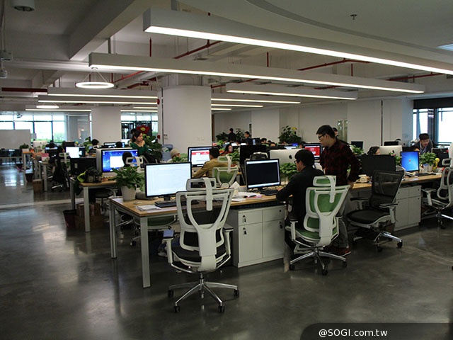 OnePlus總部直擊!一加手機將推自家ROM 技術來自台灣團隊 OnePlus總部直擊!一加手機將推自家ROM 技術來自台灣團隊