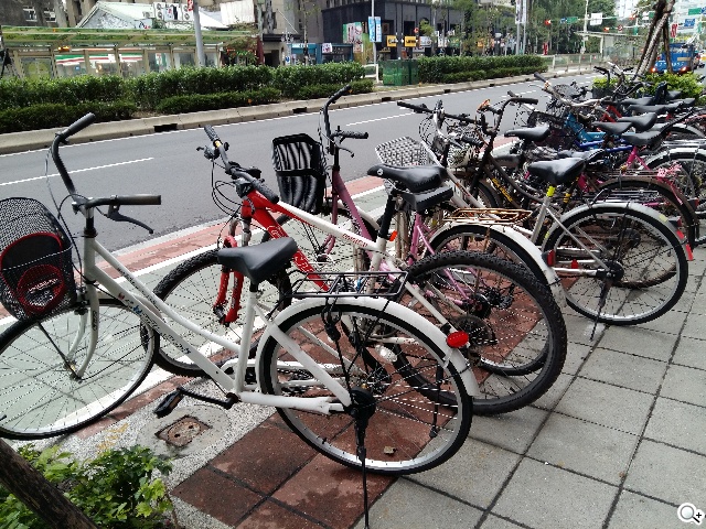 全金屬一體成型超薄美型機 三星GALAXY A5實測 全金屬一體成型超薄美型機 三星GALAXY A5實測