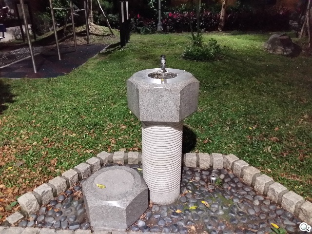 全金屬一體成型超薄美型機 三星GALAXY A5實測 全金屬一體成型超薄美型機 三星GALAXY A5實測