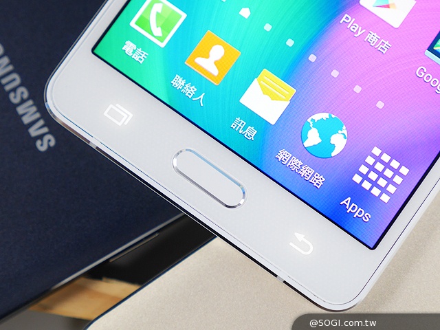 全金屬一體成型超薄美型機 三星GALAXY A5實測 全金屬一體成型超薄美型機 三星GALAXY A5實測