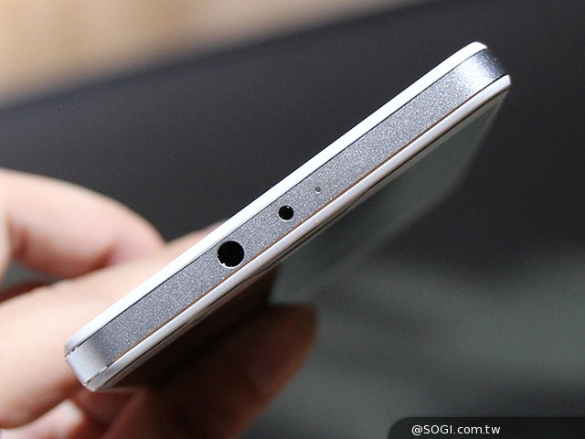 鎖定iPhone6 Plus！華為推雙眼手機榮耀6 Plus