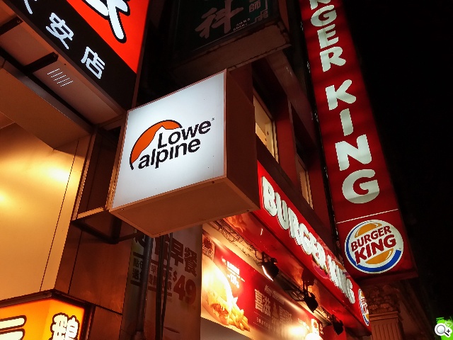 輕薄、金屬、平價、好拍 SAMSUNG GALAXY A3 輕薄、金屬、平價、好拍 SAMSUNG GALAXY A3