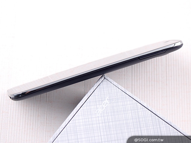 Acer Liquid Jade S 輕薄美型4G雙卡機