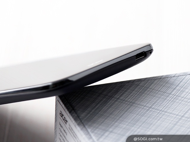 Acer Liquid Jade S 輕薄美型4G雙卡機