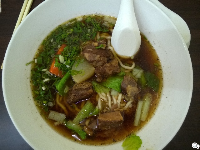 諾基亞Lumia的謝幕之作:NOKIA Lumia 830 諾基亞Lumia的謝幕之作:NOKIA Lumia 830