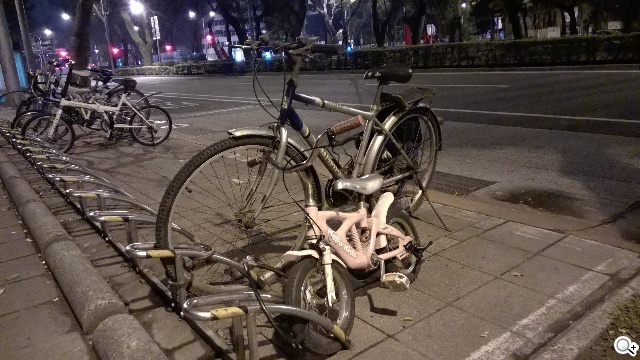 諾基亞Lumia的謝幕之作:NOKIA Lumia 830 諾基亞Lumia的謝幕之作:NOKIA Lumia 830