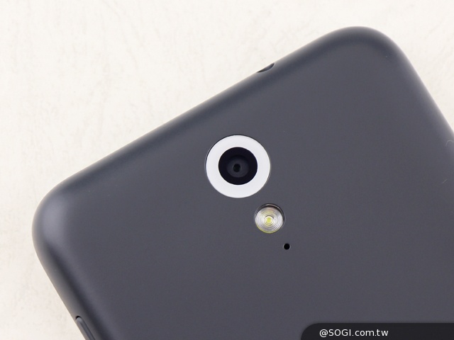 五千有找 MTK八核心雙卡機 HTC Desire 620G 五千有找 MTK八核心雙卡機 HTC Desire 620G