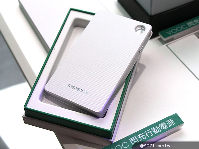 4G靚機OPPO N3旋轉鏡頭、R5極致纖薄登台