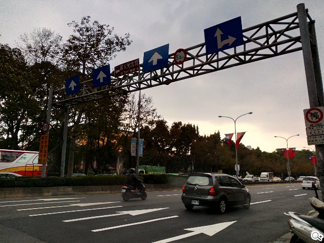 Acer Liquid Jade S 輕薄美型4G雙卡機