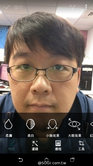 雙色拼接年輕風格 超值八核HTC Desire 820