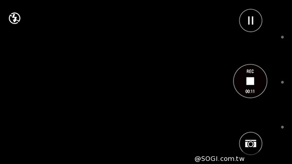 雙色拼接年輕風格 超值八核HTC Desire 820