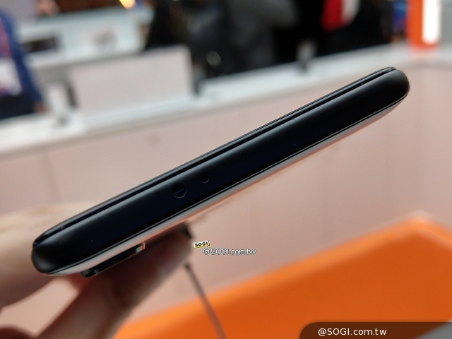 小米前進MWC 直擊體驗紅米Note 5 Pro[MWC 2018]- SOGI 手機王