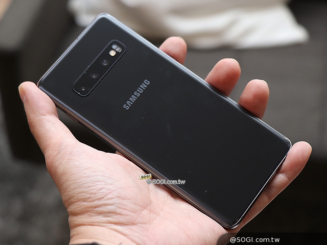 三星Galaxy十周年旗舰之作S10+、S10与S10e抢先体验